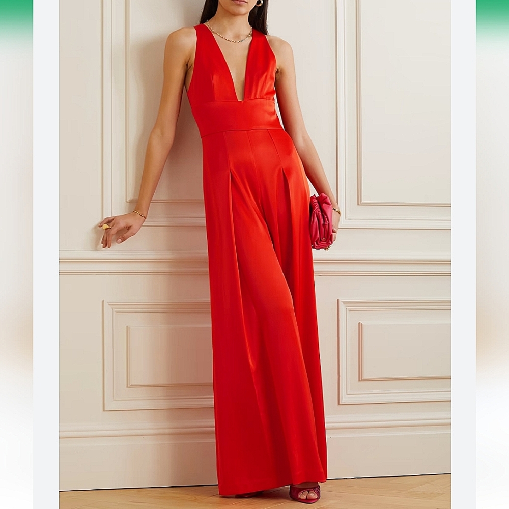 NWT$595 Alice and Olivia Myrtle Deep VNeck Wide Leg Satin Jumpsuit Dress Sz 8
